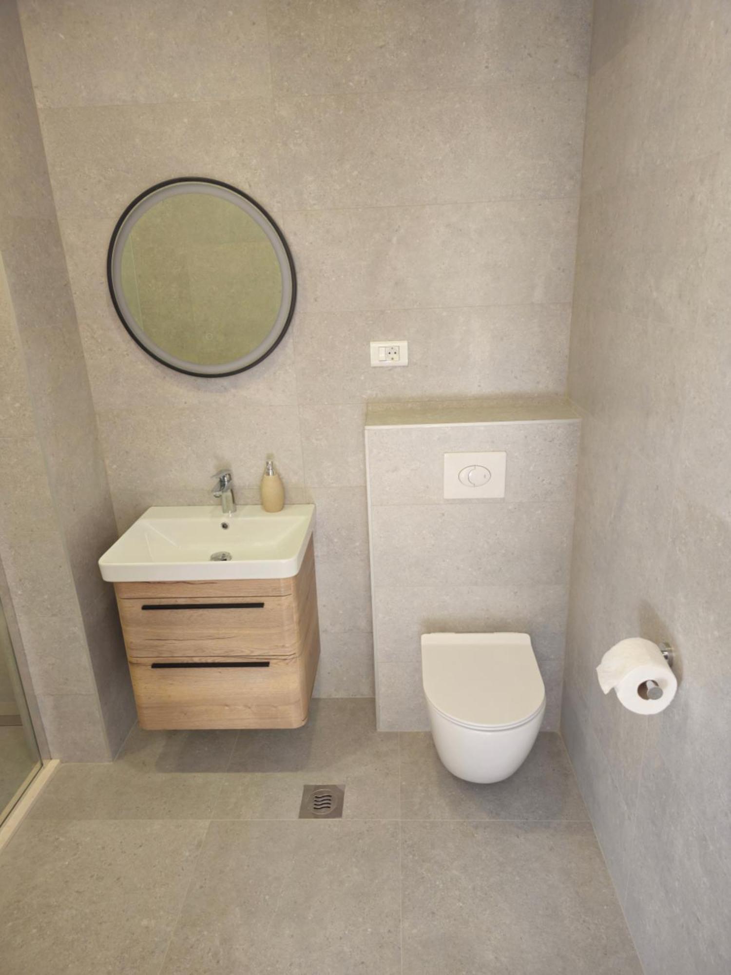 Apartman Marija Baška Voda Exteriör bild